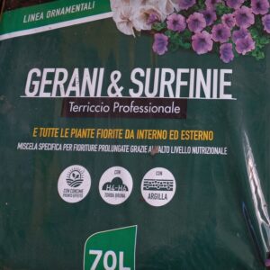 Terra per gerani e surfinie 70 L.